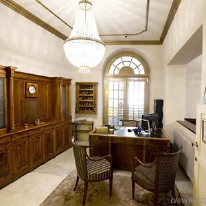 https://fuerst-metternich.vienna-besthotels.com