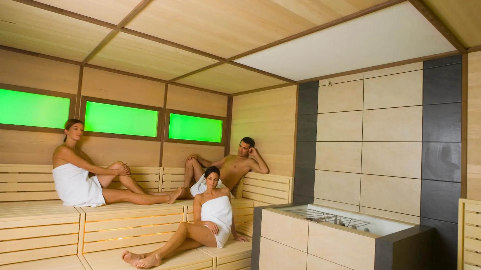 Hotel Antony Ischgl 4*,  Austria